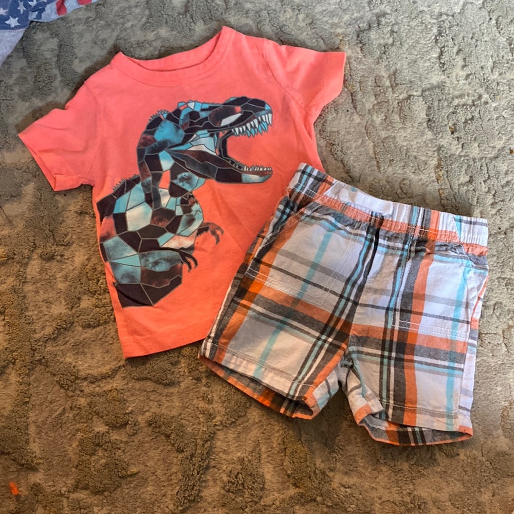Shirt and shorts set